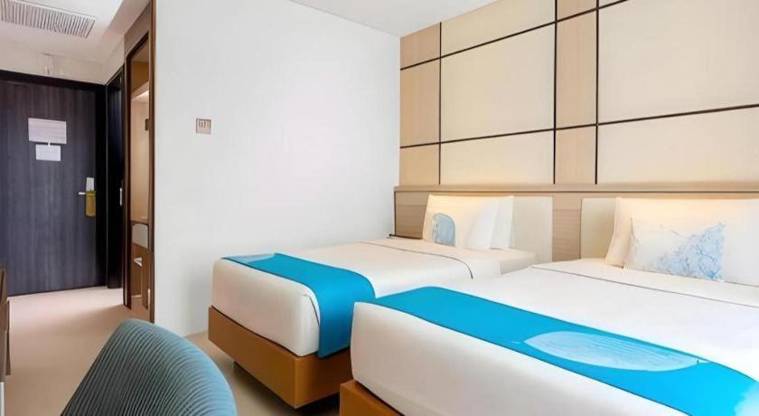 Java Lotus Hotel Джембер Экстерьер фото